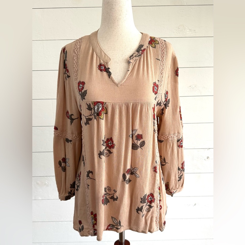 BLU PEPPER BOHEMIAN FLORAL BLOUSE SIZE LARGE